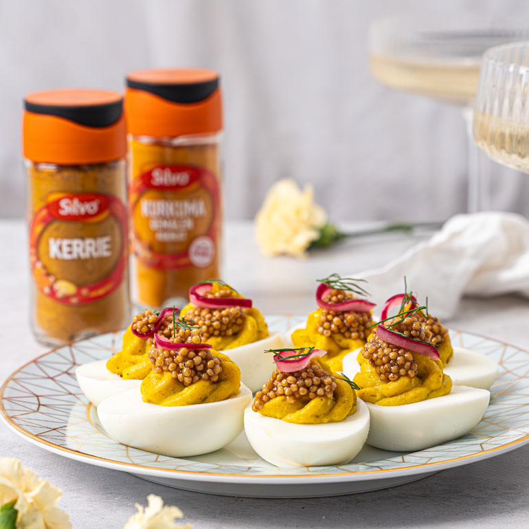 Gevulde eitjes met kerrie & kurkuma